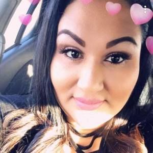 Meet your Posher, Daena